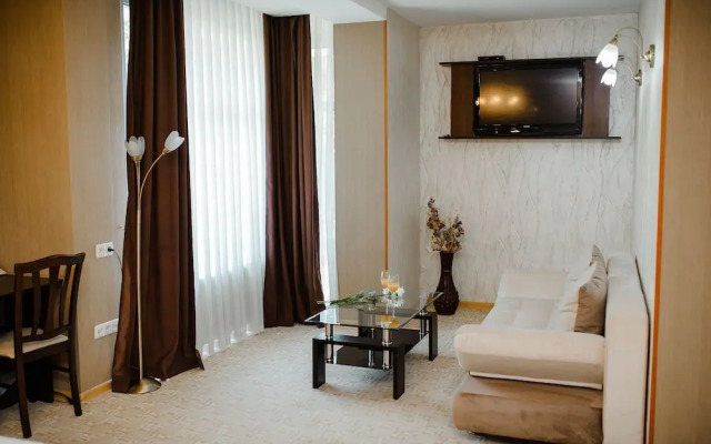 Tip Top Hotel City Center