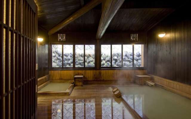 Kusatsu Onsen EKINARIYA RYOKAN