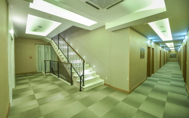 Hotel Lazaro