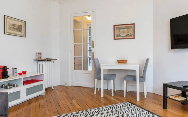 Zola Riverview Great 2 Bedroom in Paris