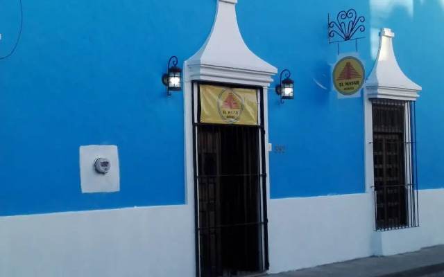 El Mayab Hostel