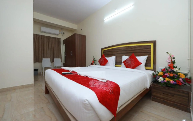 Amulya Relax Inn