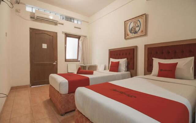RedDoorz @ Buah Batu 3
