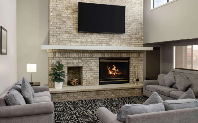 AmericInn by Wyndham Inver Grove Heights Minneapolis