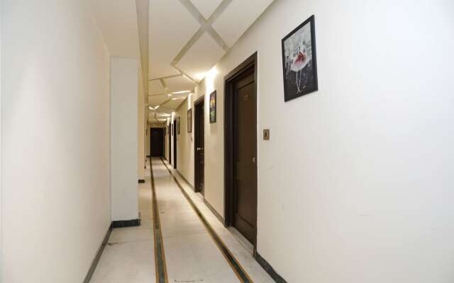 Capital O 14451 The residency