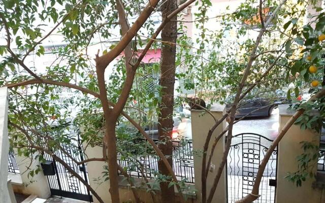 Errathens Aegean Apartment - Athens Center, 5 BD, 2 BATH