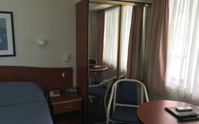 Town & Country Motel