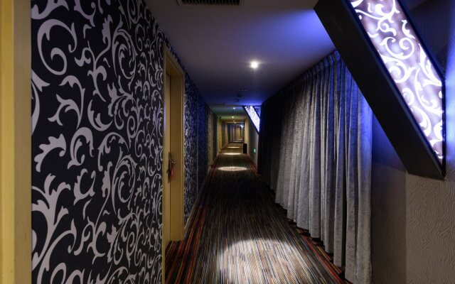 A Hotel Workers Stadium Beijing