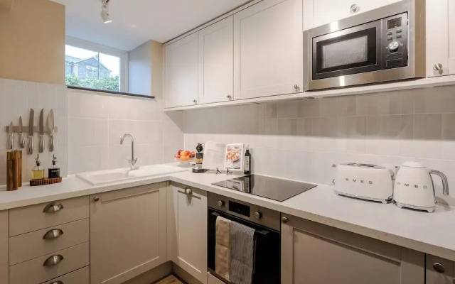 Your Apartment - Pembroke House