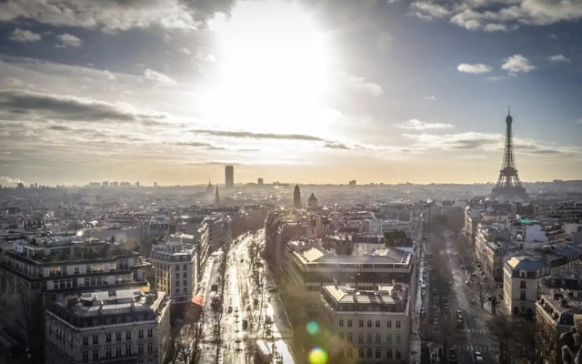 Apartment with 2 Bedrooms in Paris, with Wonderful City View And Wifi