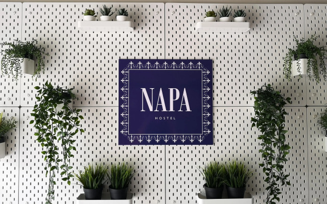 Napa Hostel Samrong Station