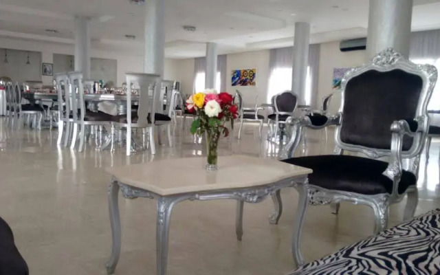 Hospitality Inn