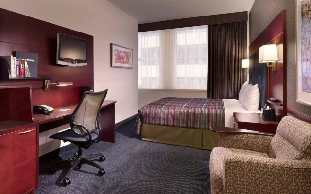 Club Quarters Hotel Faneuil Hall, Boston