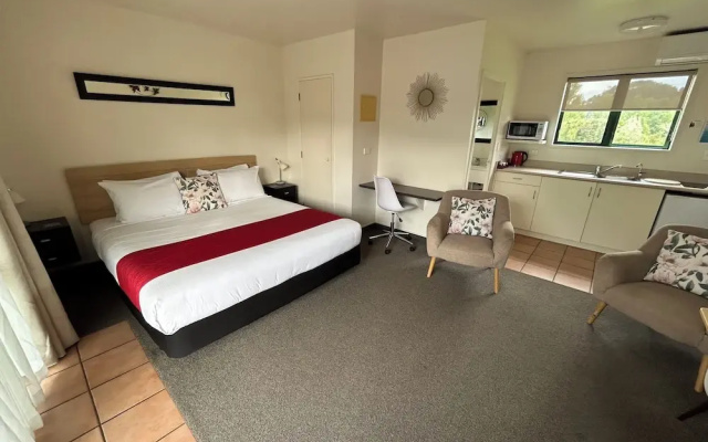 Coromandel Court Motel