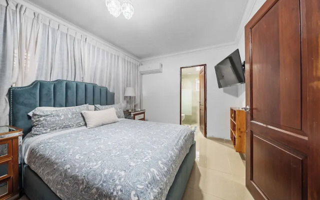 Cozy Elegant 2Br Space