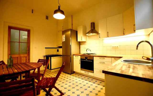 Apartament pod Zamkiem 8os.