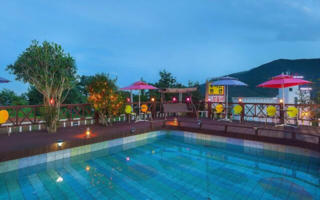 Namhae Two Season Pension