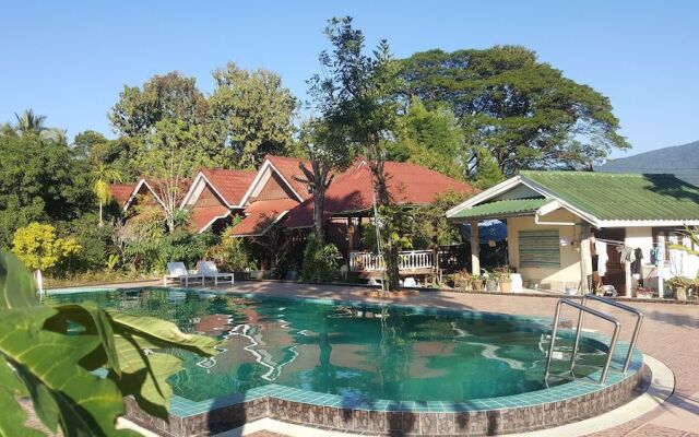 Sansan Resort
