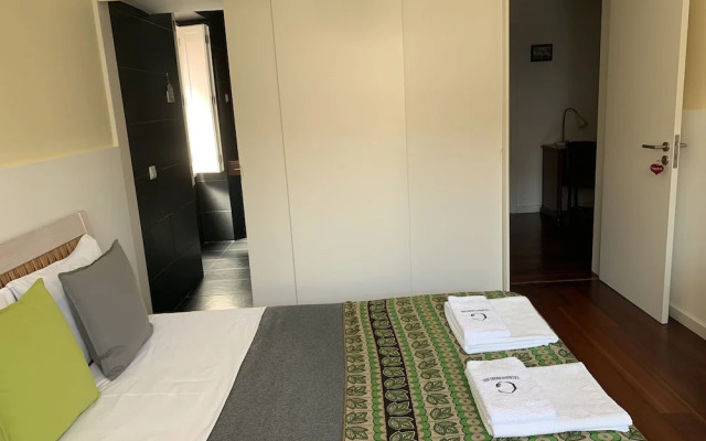 Casa dos Carvalhos
