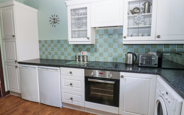 Pencroft Cottage