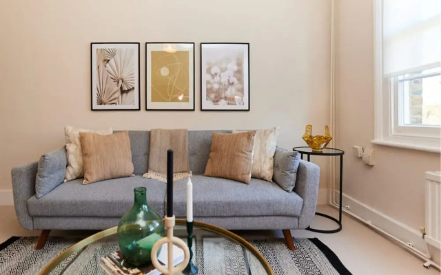 The Elmington Estate Place Elegant 1bdr Flat