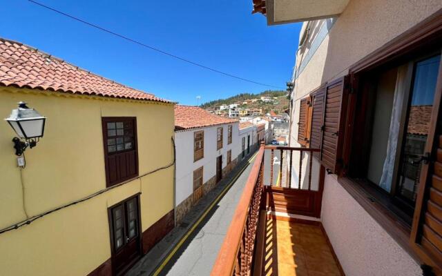 Lovely spacious apartment in the center - Vilaflor