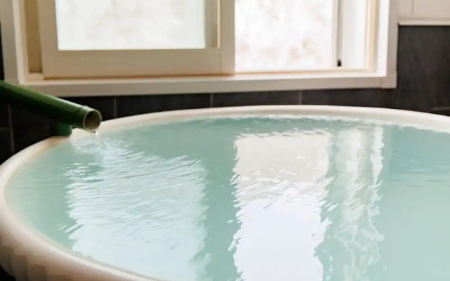 Shigakogen Milky Hot Spring Keikokunoyu