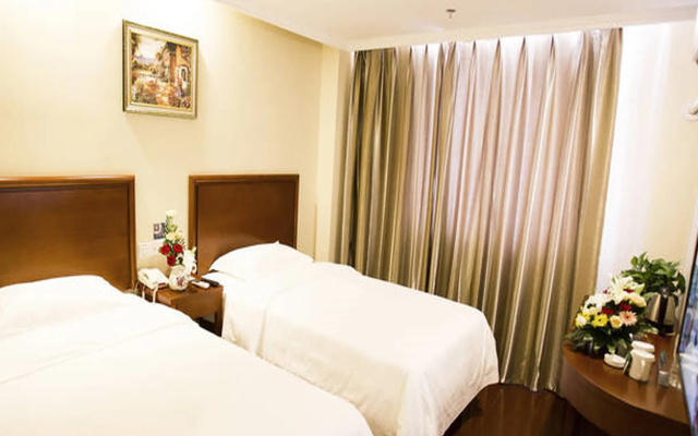 GreenTree Inn Zibo Zichuan District Flyover Business Hotel – Guest Rooms – Zibo