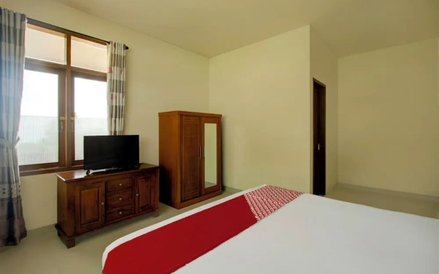 OYO 94582 Villa Beringin Puncak