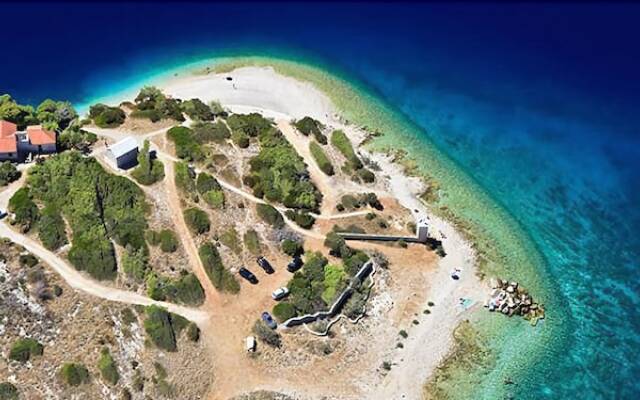 Luxury apartment INA