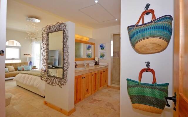 Casa la Mera Mora by Skyrun