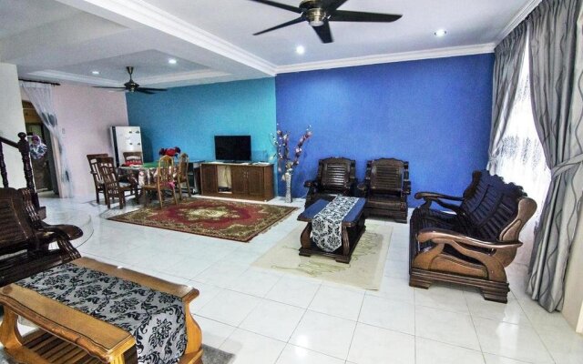 Sakura Gita Guesthouse – Lobby – Kuching