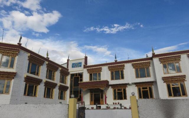 The Grand Ladakh