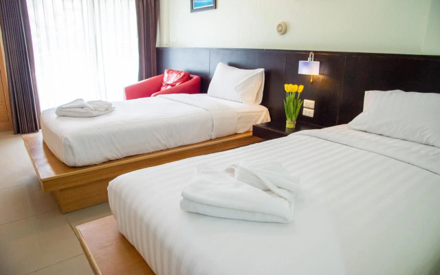 Patong Eyes Hotel