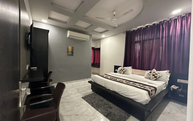 Hotel Aaradhya Residency