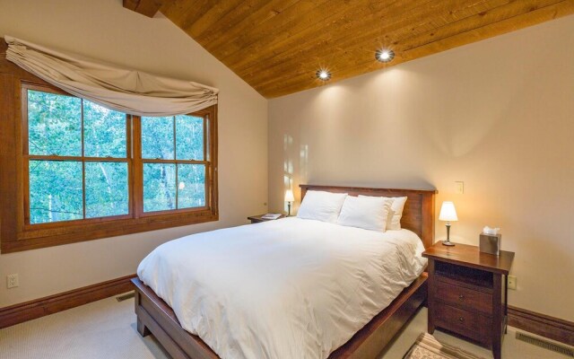 Country Club Estate by Exceptional Stays