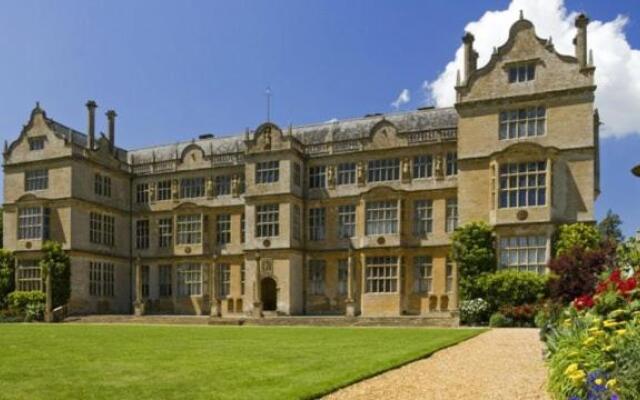 Cottage in the heart of Montacute