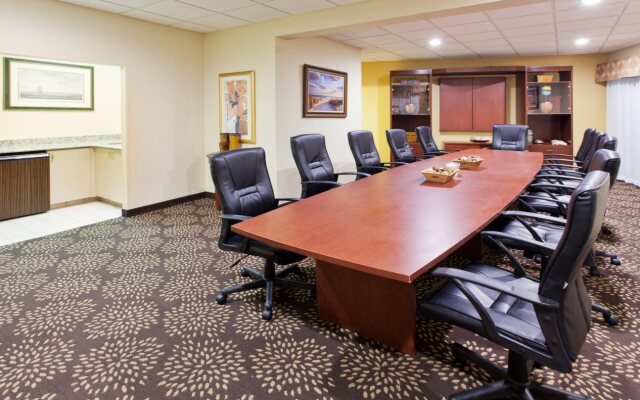 Holiday Inn Charleston Riverview by IHG