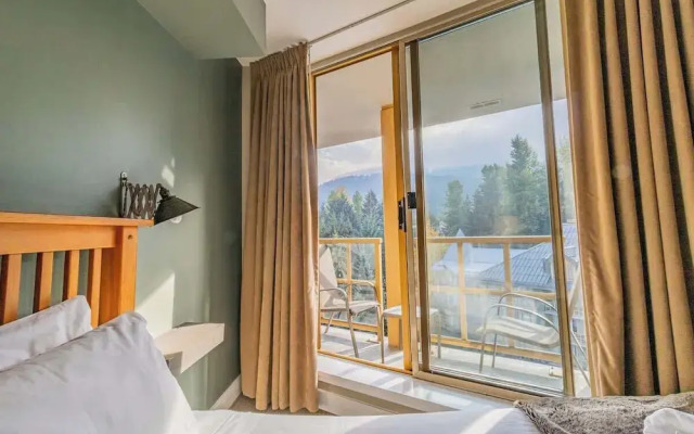 Top Floor Two Bedroom Suite in Whistler - 630