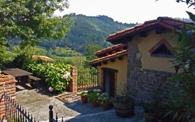 Trisqueles y Buganvillas