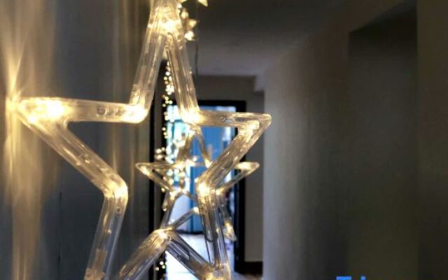 Wuzhen Xianglibaren Homestay (Wuzhen Xizha South Gate)