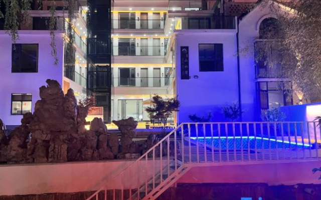 Luanchuan Shanshuiwan Homestay