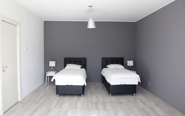 MyCityLofts - 4 Bedrooms Apartment