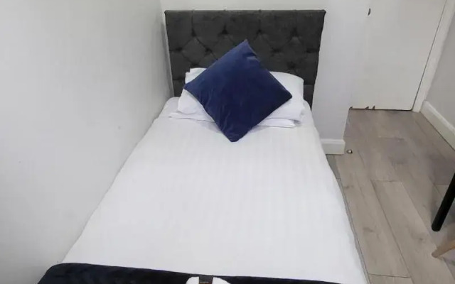 Argyle Square Hotel