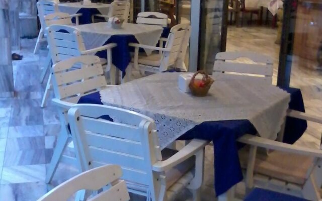 Leng Hotel