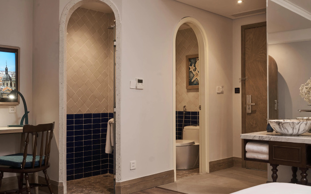 Sofiana My Khe Hotel & Spa - Rooftop Pool Bar - Free 01 Draught Beer and 20-minute Spa per Room – Guest Rooms – Da Nang