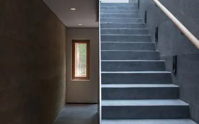 Mount Mogan Chic Hostel