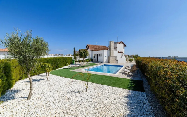 Kymma Seaview 24 in Ayia Napa