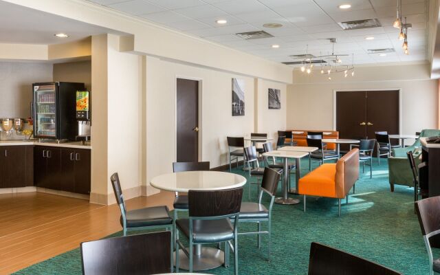 Springhill Suites By Marriott Louisville Hurstbourne North