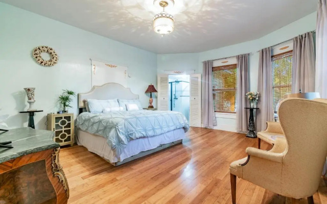 Manatee Palms B&B